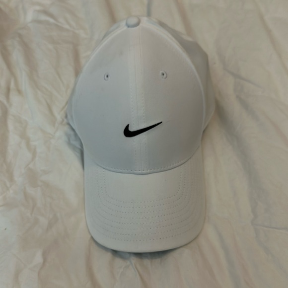 Nike Accessories - Nike Hat. Women NWOT white/black
